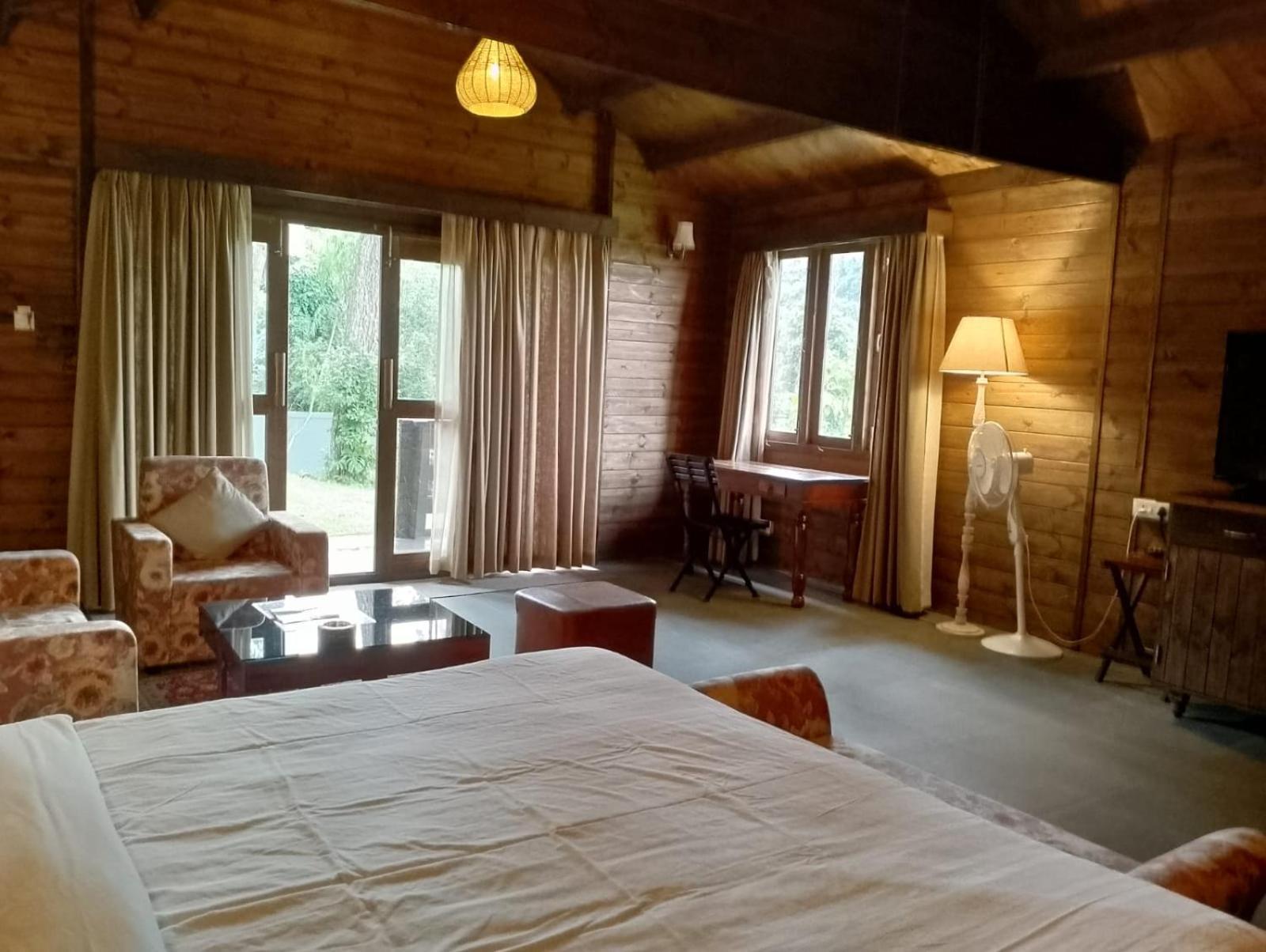 The Heritage Club - Tripura Castle Hotel And Spa Shillong Exterior foto