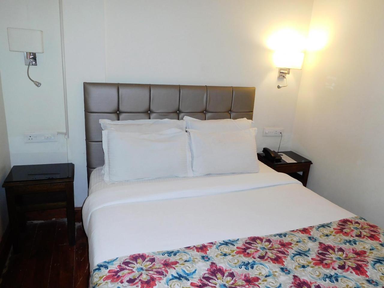 The Heritage Club - Tripura Castle Hotel And Spa Shillong Exterior foto
